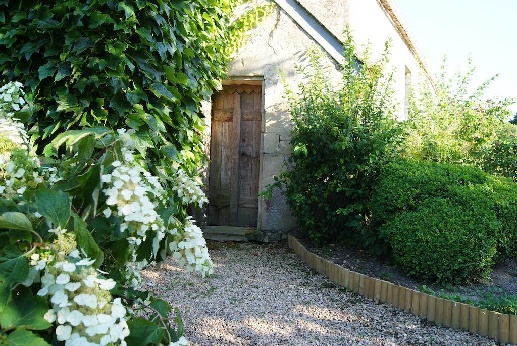 Manoir De La Pataudiere B&B Villers-Canivet Eksteriør billede