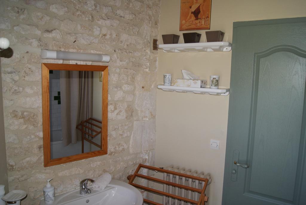 Manoir De La Pataudiere B&B Villers-Canivet Eksteriør billede